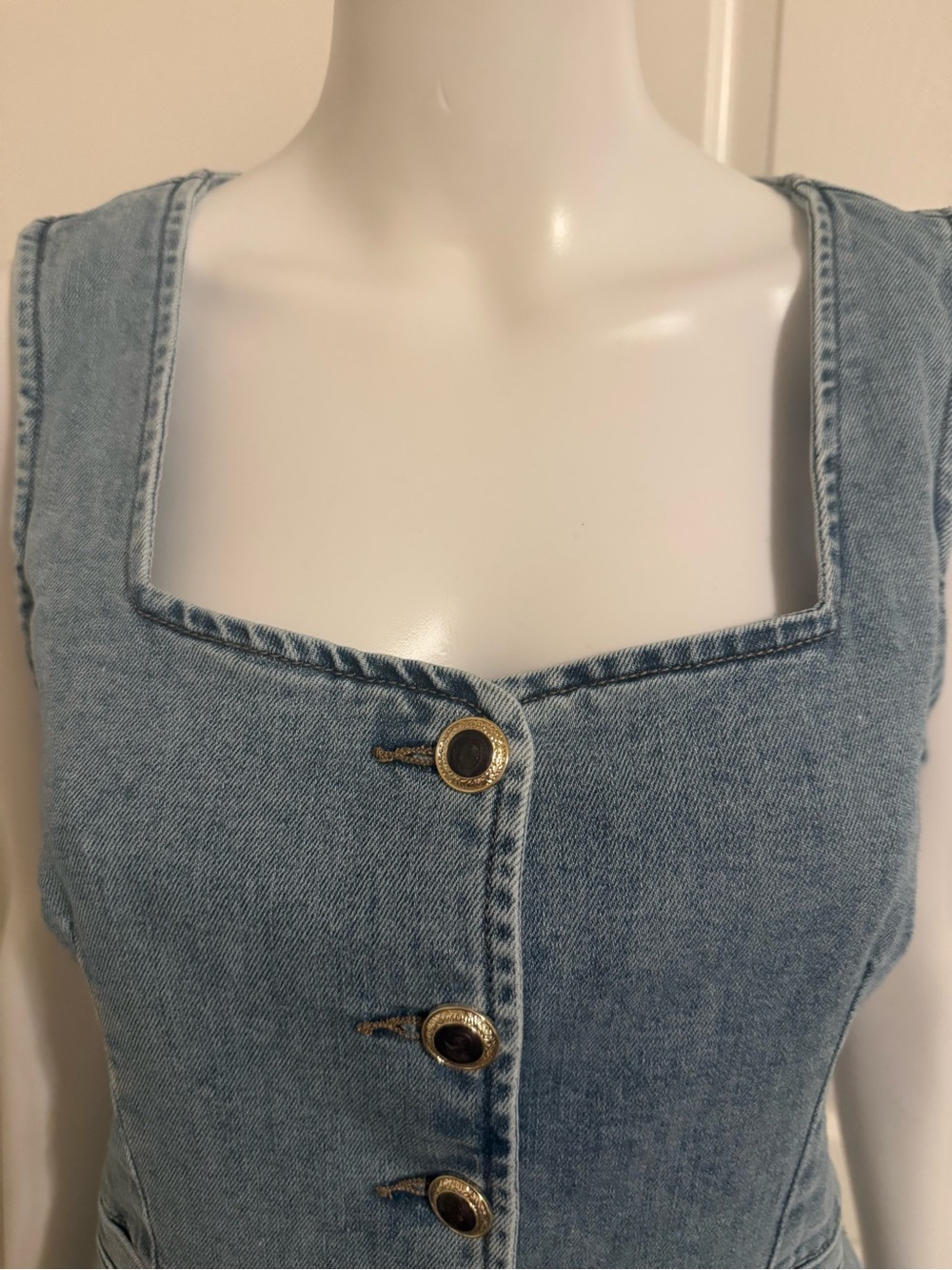 Slim-Fit Denim Vest Top in Blue with Front Buttons - Picture 9 of 10